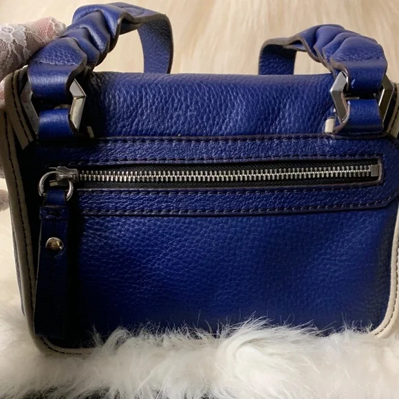 orYANY Embroidered Leather Crossbody/Shoulder HandBag (EUC) Blue/Cream (RARE) - Picture 9 of 14